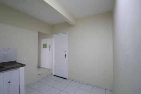 Sala de apartamento para alugar com 1 quarto, 36m² em Jardim Primavera, Guarujá