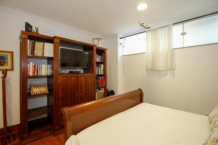 Casa para alugar com 180m², 3 quartos e 2 vagas Casa para alugar com 180m², 3 quartos e 2 vagasSuíte