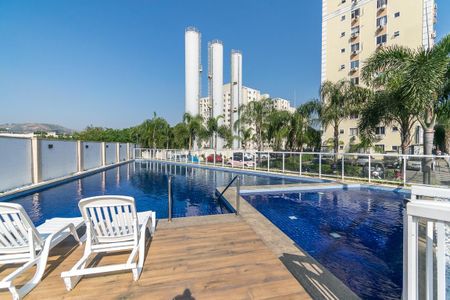 Apartamento à venda com 50m², 1 quarto e 1 vaga Apartamento à venda com 50m², 1 quarto e 1 vagaÁrea comum - Piscina