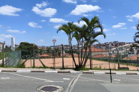 Apartamento para alugar com 52m², 2 quartos e 1 vaga Apartamento para alugar com 52m², 2 quartos e 1 vagaCampo de futebol