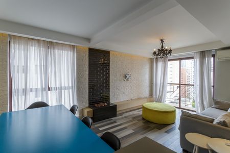 Sala de apartamento para alugar com 2 quartos, 80m² em Vila Nova Conceição, São Paulo