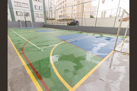 Apartamento à venda com 130m², 3 quartos e 1 vaga Apartamento à venda com 130m², 3 quartos e 1 vagaÁrea comum - Quadra