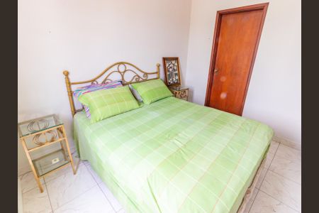 Apartamento à venda com 130m², 3 quartos e 1 vaga Apartamento à venda com 130m², 3 quartos e 1 vagaSuíte