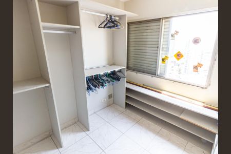 Apartamento à venda com 130m², 3 quartos e 1 vaga Apartamento à venda com 130m², 3 quartos e 1 vagaQuarto 2