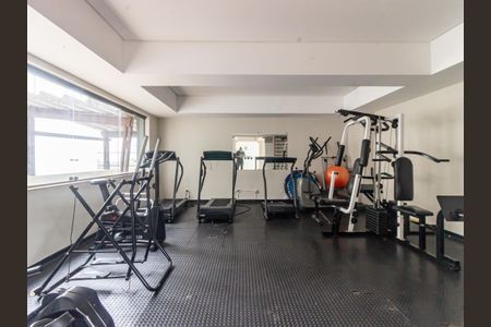 Apartamento à venda com 130m², 3 quartos e 1 vaga Apartamento à venda com 130m², 3 quartos e 1 vagaÁrea comum - Academia