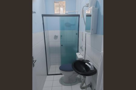 Banheiro de casa para alugar com 1 quarto, 45m² em Vila Nova, Mesquita