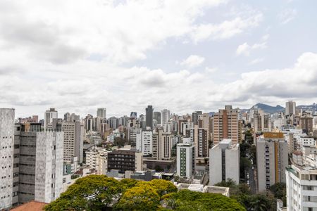 Vista da Sala de apartamento para alugar com 4 quartos, 140m² em Coracao de Jesus, Belo Horizonte