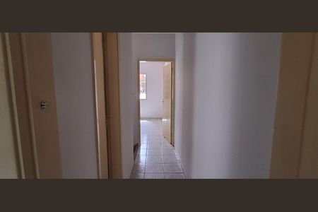 Casa à venda com 150m², 2 quartos e 2 vagas Casa à venda com 150m², 2 quartos e 2 vagasCorredor