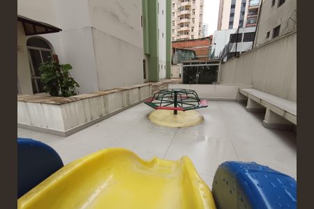 Apartamento à venda com 49m², 2 quartos e 1 vaga Apartamento à venda com 49m², 2 quartos e 1 vagaPlayground