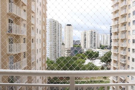 Varanda de apartamento para alugar com 2 quartos, 33m² em Parque Industrial Tomas Edson, São Paulo