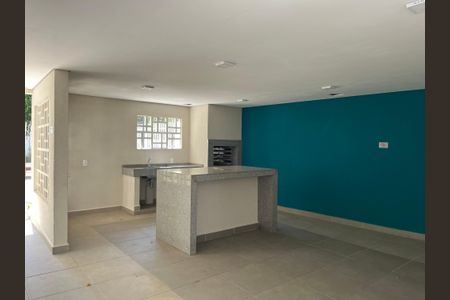 Apartamento à venda com 33m², 2 quartos e sem vaga Apartamento à venda com 33m², 2 quartos e sem vagaÁrea comum - Churrasqueira