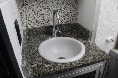 Apartamento à venda com 48m², 2 quartos e 1 vagaBanheiro