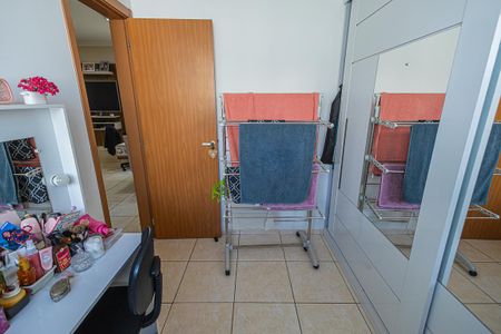 Apartamento à venda com 45m², 2 quartos e 1 vaga Apartamento à venda com 45m², 2 quartos e 1 vagaquarto 2