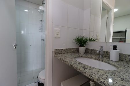 Banheiro de kitnet/studio para alugar com 1 quarto, 22m² em Iguatemi, Ribeirão Preto