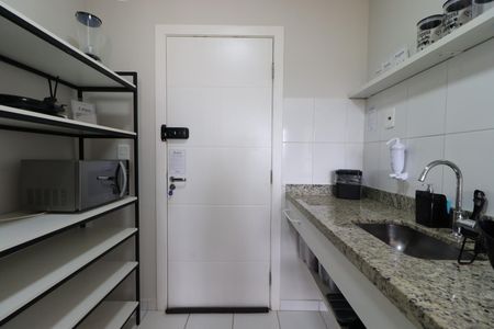 Cozinha de kitnet/studio para alugar com 1 quarto, 22m² em Iguatemi, Ribeirão Preto