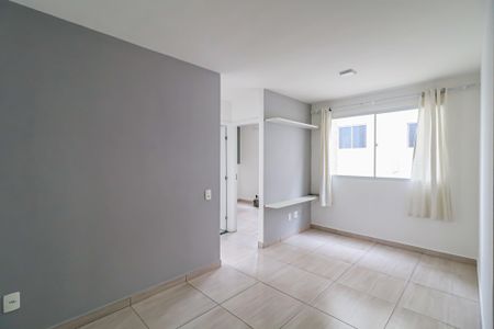 Sala de apartamento para alugar com 2 quartos, 40m² em Jardim do Lago, São Paulo