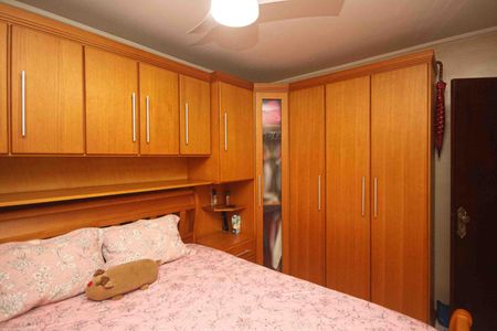 Casa à venda com 400m², 3 quartos e 2 vagas Casa à venda com 400m², 3 quartos e 2 vagasQuarto 2