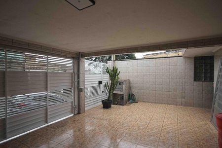 Casa à venda com 400m², 3 quartos e 2 vagas Casa à venda com 400m², 3 quartos e 2 vagasGaragem