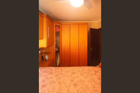 Casa à venda com 400m², 3 quartos e 2 vagas Casa à venda com 400m², 3 quartos e 2 vagasQuarto 2