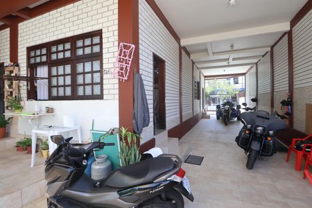 Casa à venda com 345m², 4 quartos e 5 vagasGaragem