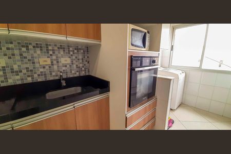 Apartamento à venda com 64m², 2 quartos e 1 vaga Apartamento à venda com 64m², 2 quartos e 1 vagaCozinha