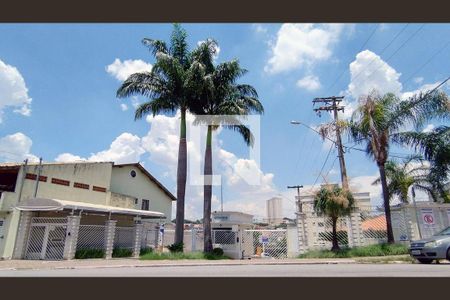 Apartamento à venda com 64m², 2 quartos e 1 vaga Apartamento à venda com 64m², 2 quartos e 1 vagaFachada