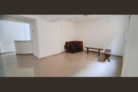 Apartamento à venda com 64m², 2 quartos e 1 vaga Apartamento à venda com 64m², 2 quartos e 1 vagaÁrea comum