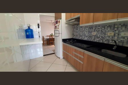 Apartamento à venda com 64m², 2 quartos e 1 vaga Apartamento à venda com 64m², 2 quartos e 1 vagaCozinha