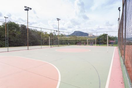 Casa de condomínio à venda com 170m², 3 quartos e 3 vagasQuadra Esportiva 1