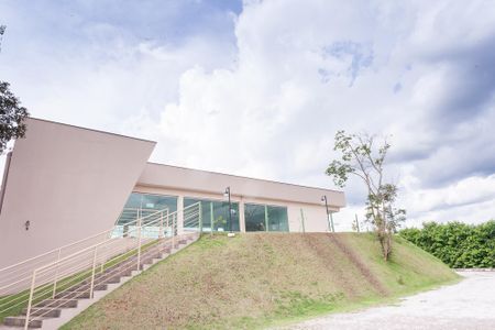 Casa de condomínio à venda com 170m², 3 quartos e 3 vagasÁrea comum - Salão de festas