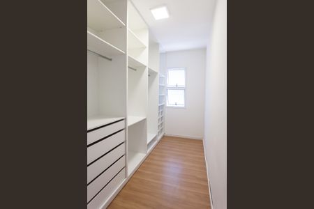 Casa de condomínio à venda com 170m², 3 quartos e 3 vagasCloset do quarto 3
