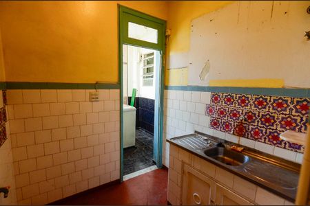 Apartamento à venda com 71m², 2 quartos e sem vaga Apartamento à venda com 71m², 2 quartos e sem vagaCozinha