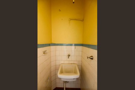 Apartamento à venda com 71m², 2 quartos e sem vaga Apartamento à venda com 71m², 2 quartos e sem vagaÁrea de Serviço