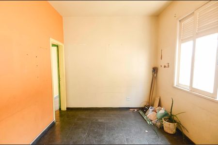 Apartamento à venda com 71m², 2 quartos e sem vaga Apartamento à venda com 71m², 2 quartos e sem vagaSala