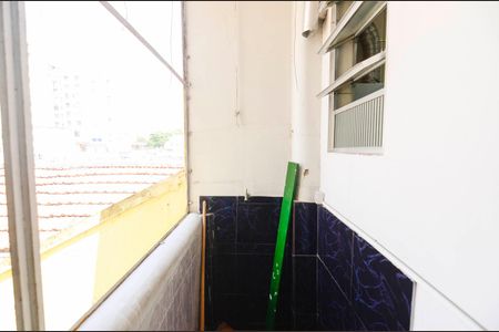Apartamento à venda com 71m², 2 quartos e sem vaga Apartamento à venda com 71m², 2 quartos e sem vagaÁrea de Serviço