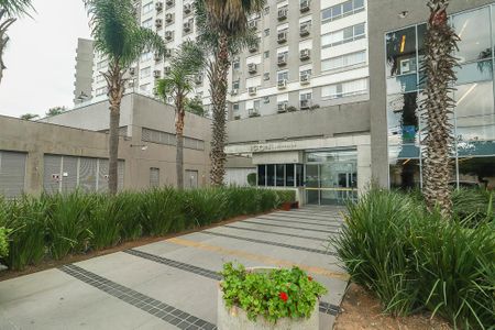 Apartamento para alugar com 62m², 2 quartos e 1 vagaFachada