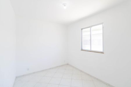 Quarto 1 de casa de condomínio para alugar com 2 quartos, 79m² em Campo Grande, Rio de Janeiro