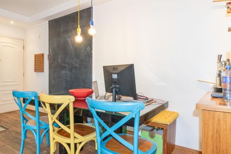 Sala de apartamento para alugar com 2 quartos, 72m² em Vila Nova Conceição, São Paulo