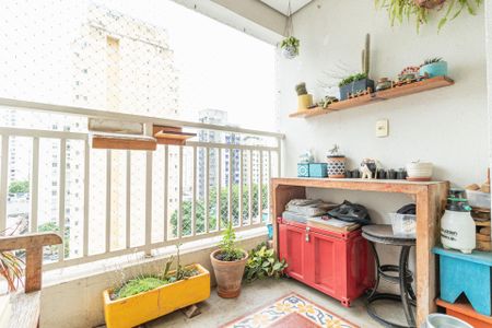 Sacada Sala de apartamento para alugar com 2 quartos, 72m² em Vila Nova Conceição, São Paulo