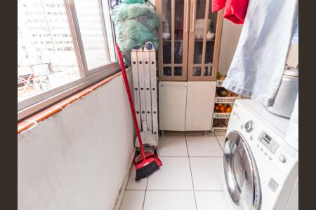 Apartamento à venda com 80m², 2 quartos e sem vaga Apartamento à venda com 80m², 2 quartos e sem vagaÁrea de Serviço