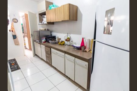 Apartamento à venda com 80m², 2 quartos e sem vaga Apartamento à venda com 80m², 2 quartos e sem vagaCozinha