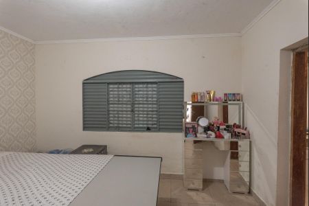 Casa à venda com 165m², 4 quartos e 5 vagas Casa à venda com 165m², 4 quartos e 5 vagasSuíte 2