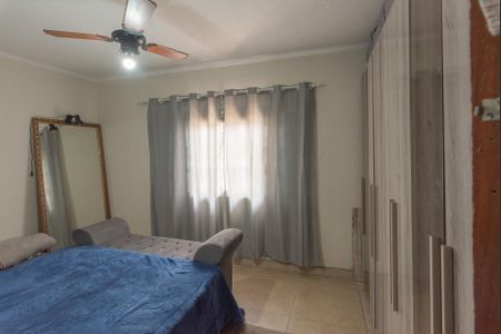 Casa à venda com 165m², 4 quartos e 5 vagas Casa à venda com 165m², 4 quartos e 5 vagasQuarto 1