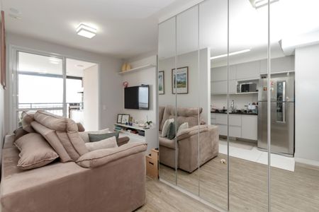 Sala de apartamento à venda com 2 quartos, 68m² em Santo Amaro, São Paulo