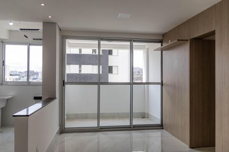 Sala de apartamento para alugar com 3 quartos, 70m² em Buritis, Belo Horizonte