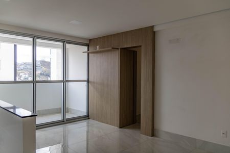 Sala de apartamento para alugar com 3 quartos, 70m² em Buritis, Belo Horizonte