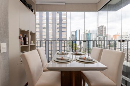 Studio à venda com 26m², 1 quarto e sem vagaSacada