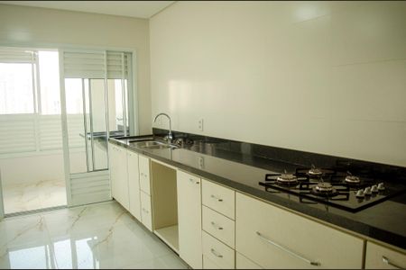 Apartamento para alugar com 160m², 3 quartos e 3 vagas Apartamento para alugar com 160m², 3 quartos e 3 vagasCozinha