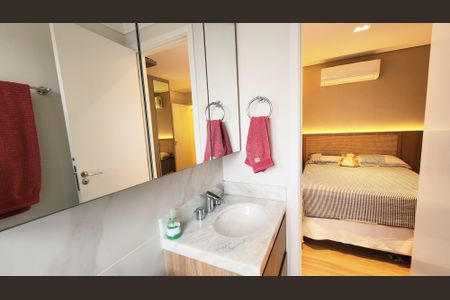 Apartamento à venda com 152m², 4 quartos e 2 vagas Apartamento à venda com 152m², 4 quartos e 2 vagasBanheiro da Suíte 3