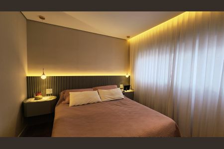 Apartamento à venda com 152m², 4 quartos e 2 vagas Apartamento à venda com 152m², 4 quartos e 2 vagasSuíte 1